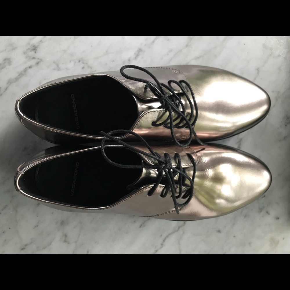 Vagabond Aurora Platform Oxford